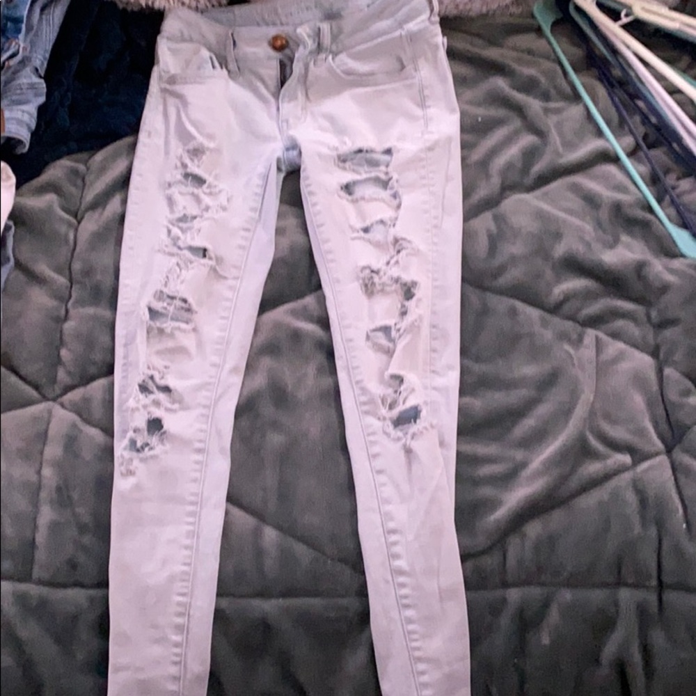 American eagle ripped jeans